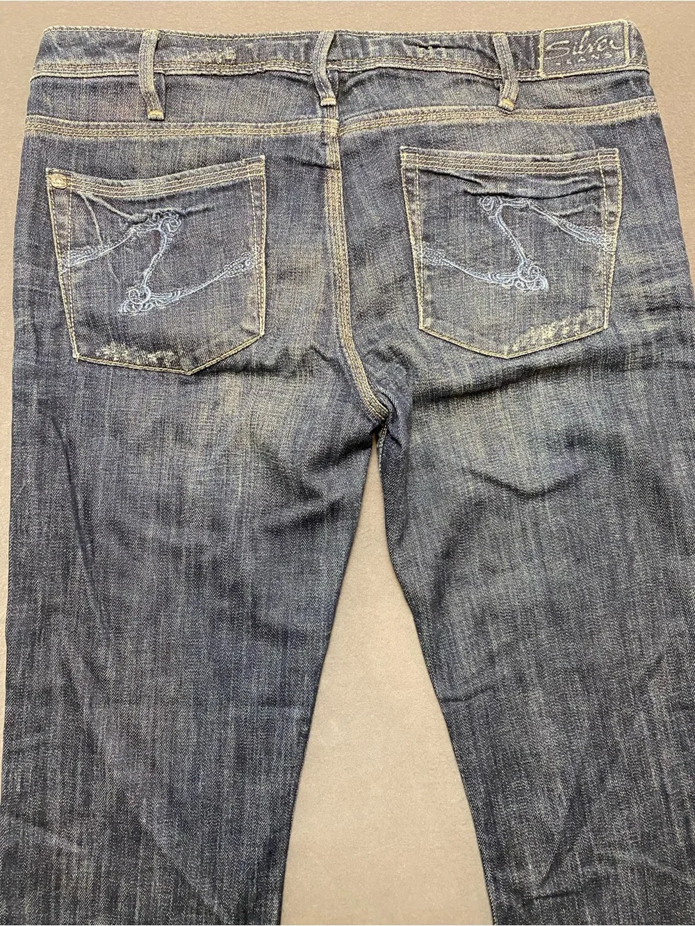 Silver Jeans Women's Isabel Medium Blue Bootcut Jeans 30/33